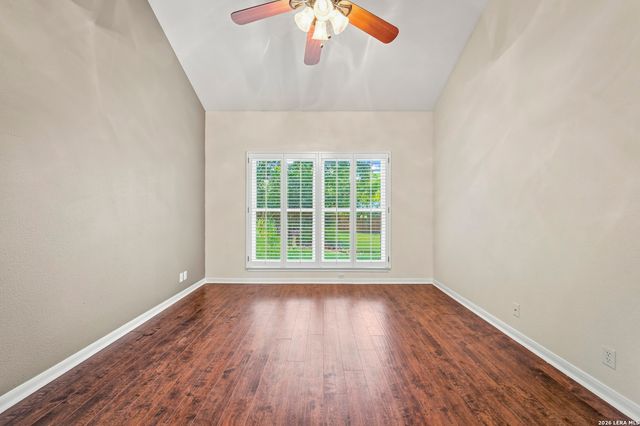 5212 HONEYSUCKLE BR, Bulverde, TX 78163