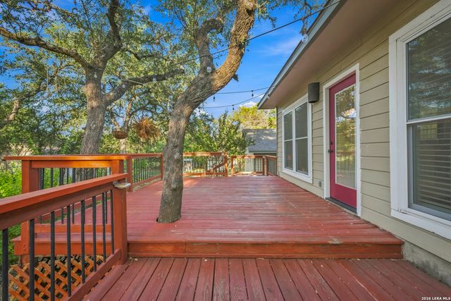 5212 HONEYSUCKLE BR, Bulverde, TX 78163