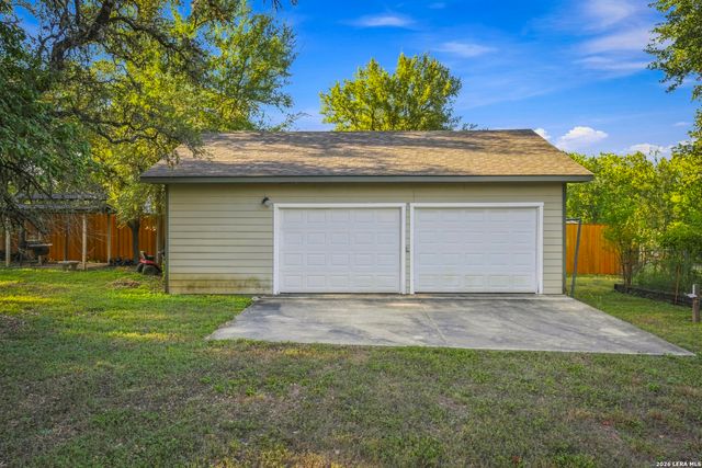 5212 HONEYSUCKLE BR, Bulverde, TX 78163