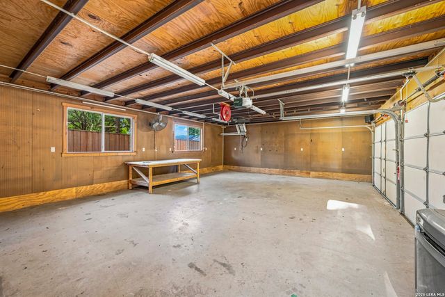 5212 HONEYSUCKLE BR, Bulverde, TX 78163