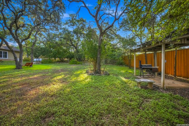 5212 HONEYSUCKLE BR, Bulverde, TX 78163