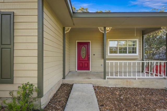5212 HONEYSUCKLE BR, Bulverde, TX 78163