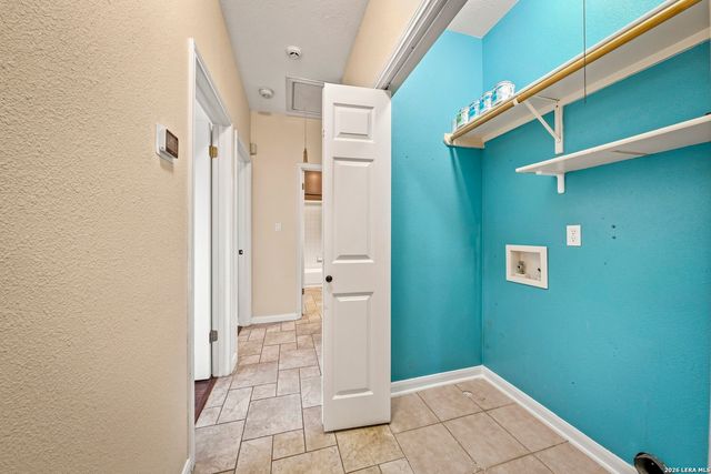 5212 HONEYSUCKLE BR, Bulverde, TX 78163