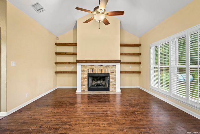 5212 HONEYSUCKLE BR, Bulverde, TX 78163