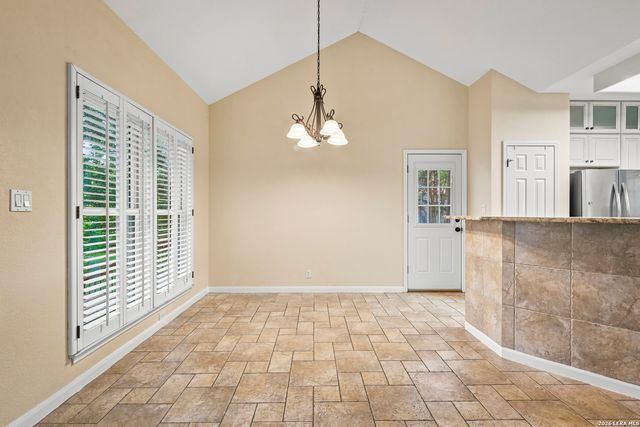 5212 HONEYSUCKLE BR, Bulverde, TX 78163