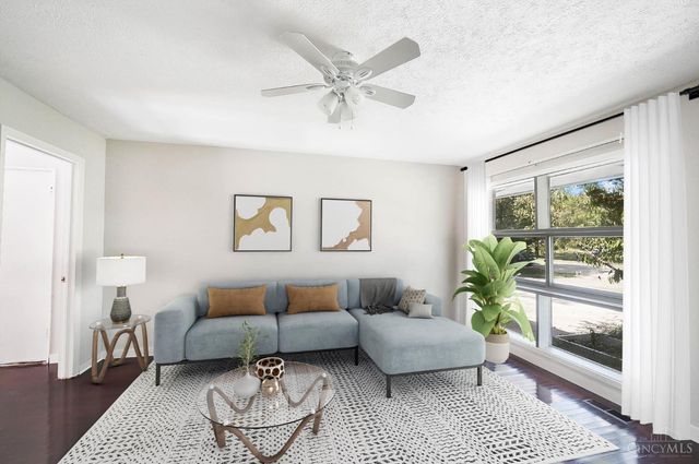 659 W Kemper Road, Forest Park, OH 45246