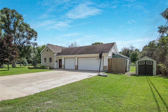 11437 22nd Avenue, Chippewa Falls, WI 54729