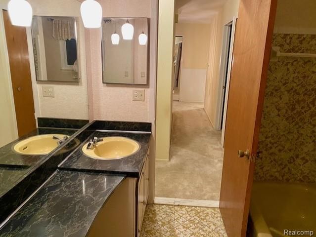 13612 Canterbury Drive, Sterling Heights, MI 48312