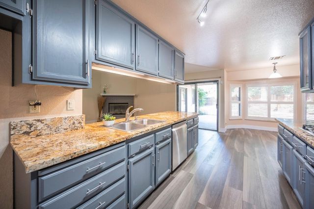 426 Taggert Ct, Roseville, CA 95678