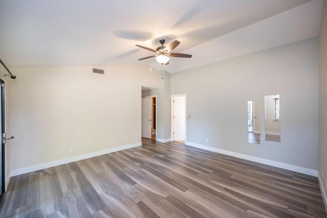 426 Taggert Ct, Roseville, CA 95678
