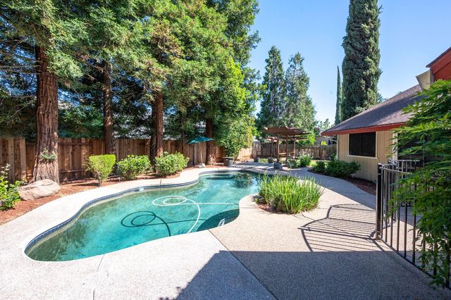 426 Taggert Ct, Roseville, CA 95678
