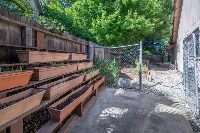 426 Taggert Ct, Roseville, CA 95678