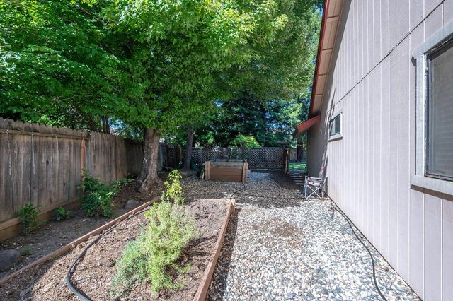 426 Taggert Ct, Roseville, CA 95678