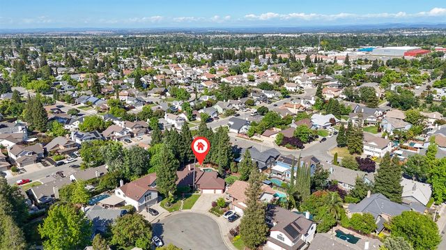 426 Taggert Ct, Roseville, CA 95678