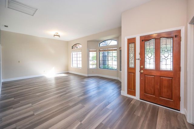 426 Taggert Ct, Roseville, CA 95678
