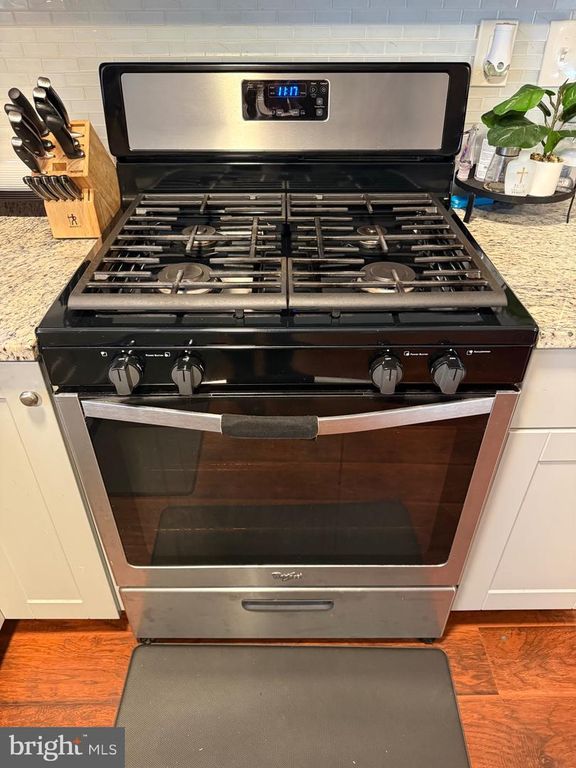 Image 17 of property listing at 3209 GARTSIDE, Baltimore, MD 21244