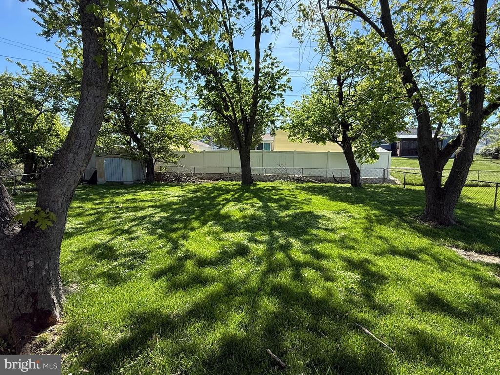 Image 36 of property listing at 3209 GARTSIDE, Baltimore, MD 21244