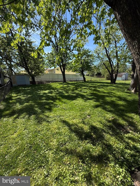 Image 39 of property listing at 3209 GARTSIDE, Baltimore, MD 21244