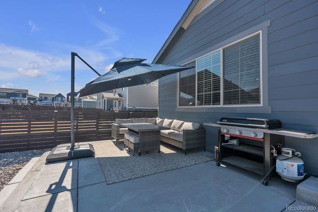 220 S Vandriver Way, Aurora, CO 80018