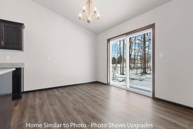 1715 BETTY JEAN LANE, Green Bay, WI 54313