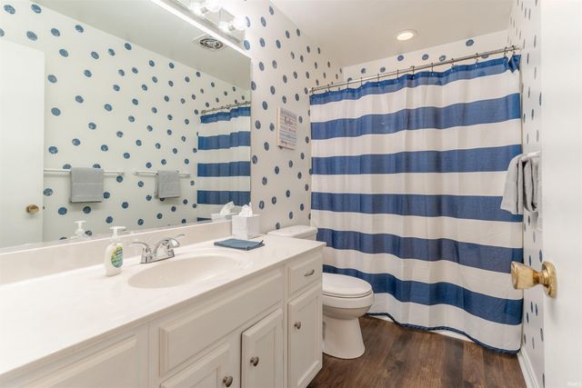 6713 Lincoln Avenue, Evansville, IN 47715