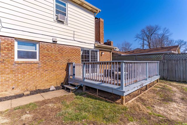 6713 Lincoln Avenue, Evansville, IN 47715