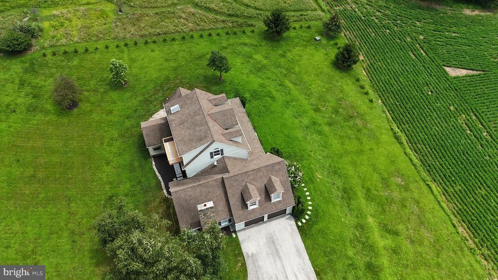 2290 W VALLEY LN W, Westminster, MD 21158
