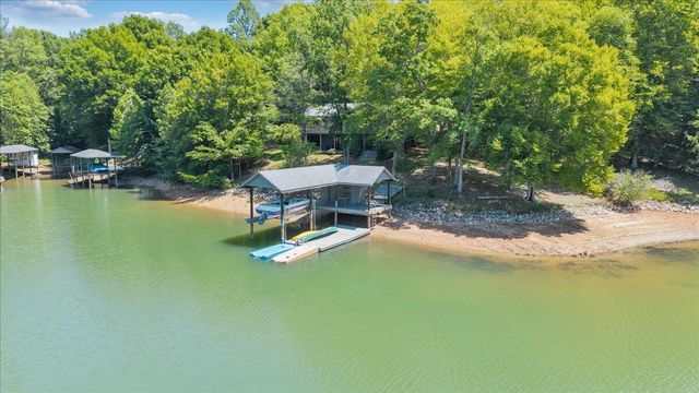 194-220 Kings WAY, Wirtz, VA 24184