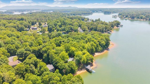 194-220 Kings WAY, Wirtz, VA 24184
