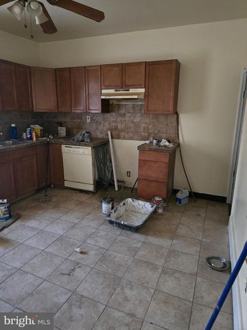 2337 W SERGEANT ST, Philadelphia, PA 19132