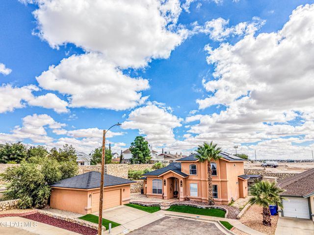 1448 SALLY RAY Way, El Paso, TX 79936