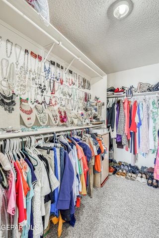 1448 SALLY RAY Way, El Paso, TX 79936