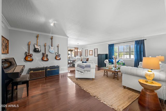 529 W WOOD Drive, Phoenix, AZ 85029