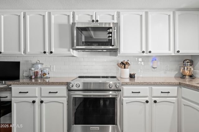 529 W WOOD Drive, Phoenix, AZ 85029