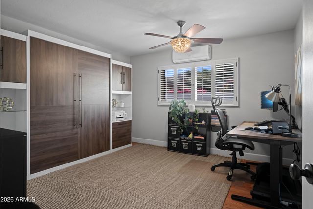 529 W WOOD Drive, Phoenix, AZ 85029