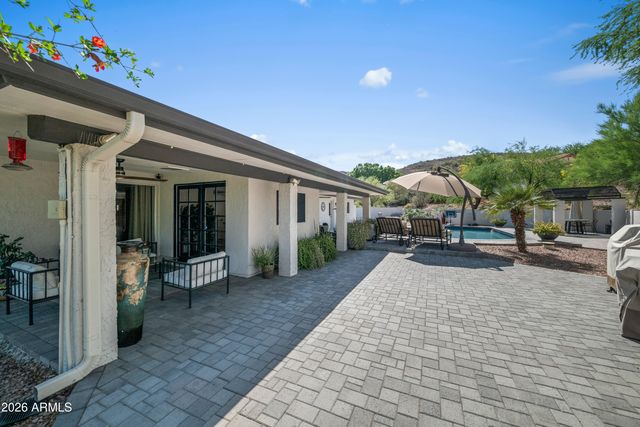 529 W WOOD Drive, Phoenix, AZ 85029