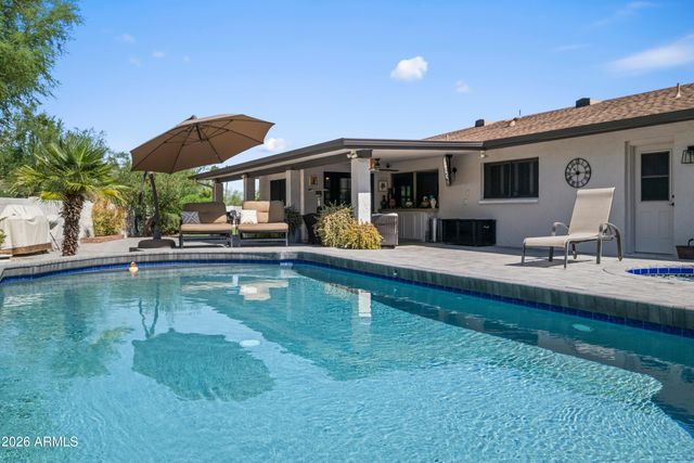 529 W WOOD Drive, Phoenix, AZ 85029