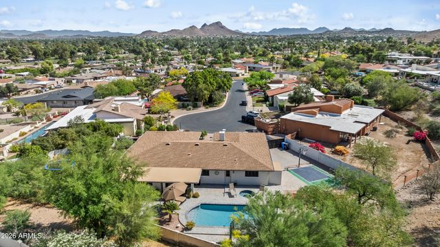 529 W WOOD Drive, Phoenix, AZ 85029