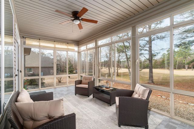 6 Invadir Circle, Hot Springs Village, AR 71909