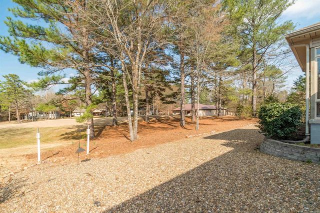 6 Invadir Circle, Hot Springs Village, AR 71909
