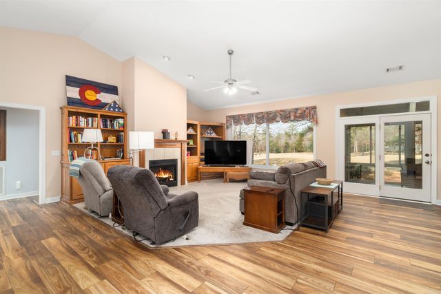 6 Invadir Circle, Hot Springs Village, AR 71909