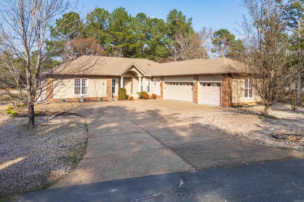 6 Invadir Circle, Hot Springs Village, AR 71909
