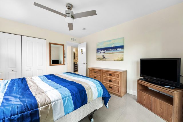 334 Burgundy G, Delray Beach, FL 33484