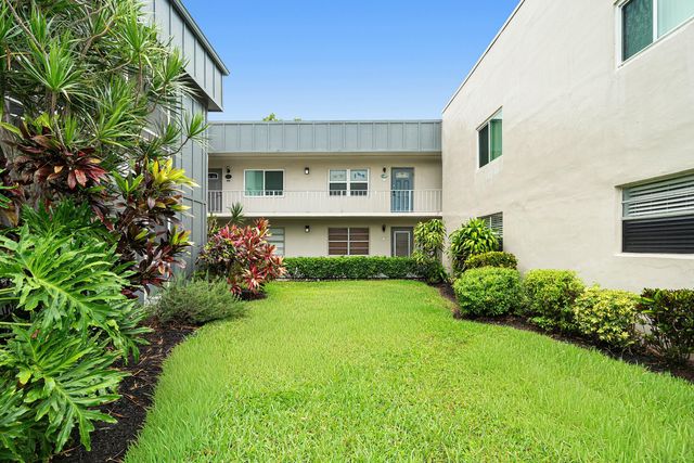 334 Burgundy G, Delray Beach, FL 33484