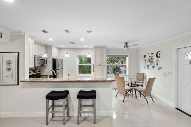334 Burgundy G, Delray Beach, FL 33484