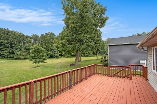 272 Fairway Court, Plainwell, MI 49080