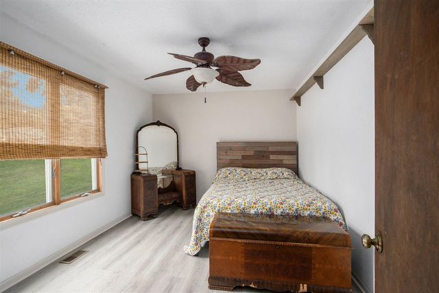 272 Fairway Court, Plainwell, MI 49080