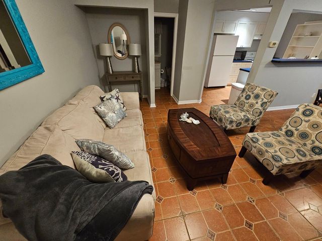 2459 NE Hickory Avenue, Jensen Beach, FL 34957