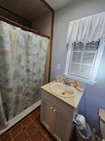 2459 NE Hickory Avenue, Jensen Beach, FL 34957