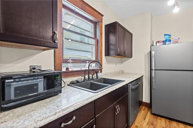 3552 Genessee Street, Kansas City, MO 64111